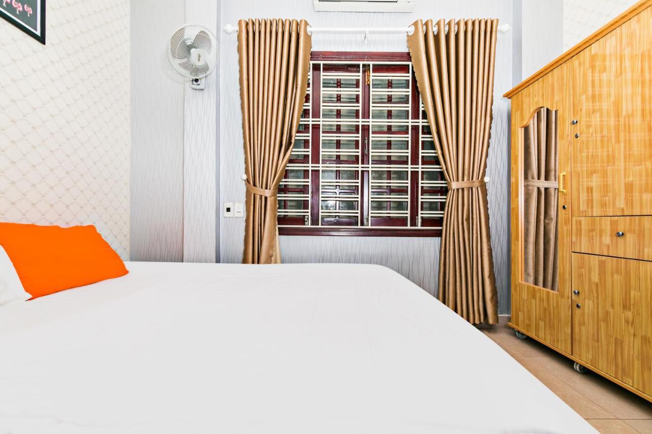 Spot On 711 Otium Hostel Дананг Екстер'єр фото