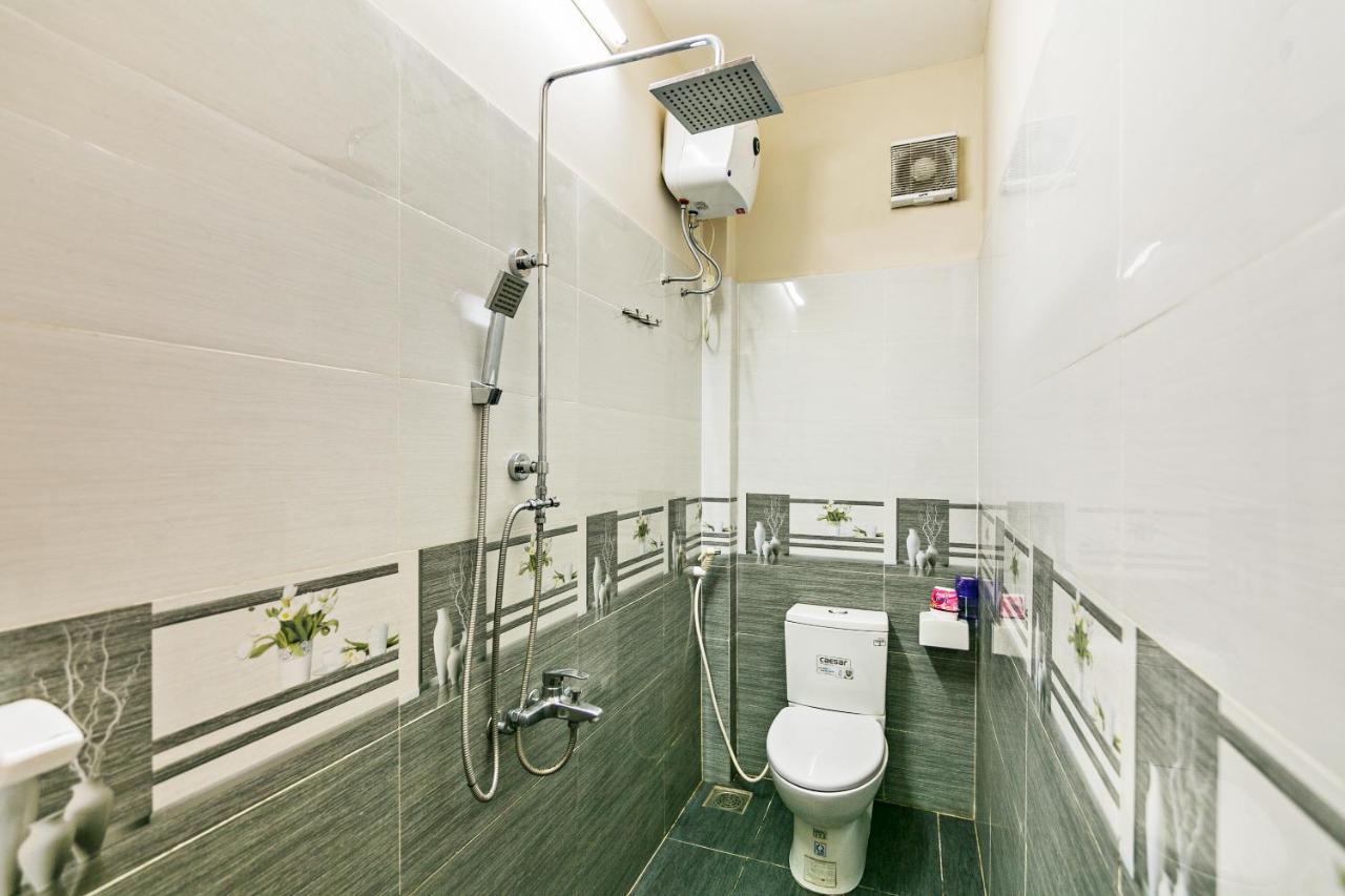 Spot On 711 Otium Hostel Дананг Екстер'єр фото